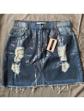 Denim Blvd Size Large Denim Distressed Frayed Sparkly Embellished Mini Skirt NWT